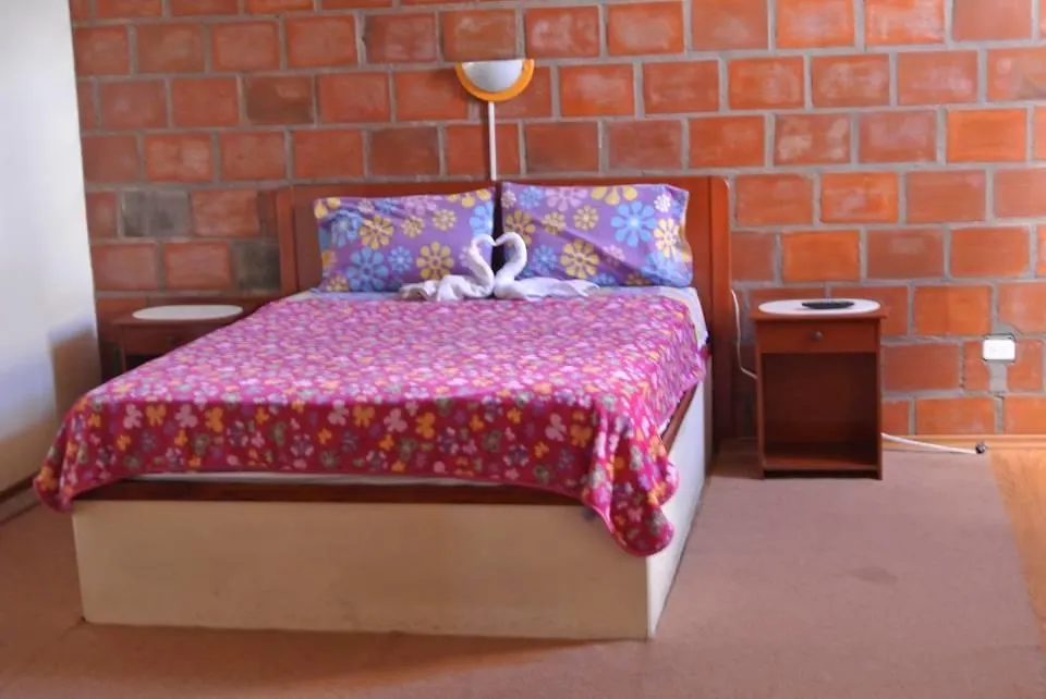 Affittacamere Hostal El Monje Tucan Quito